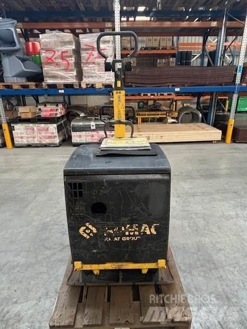 Bomag BPR 70/70 Plaque vibrante