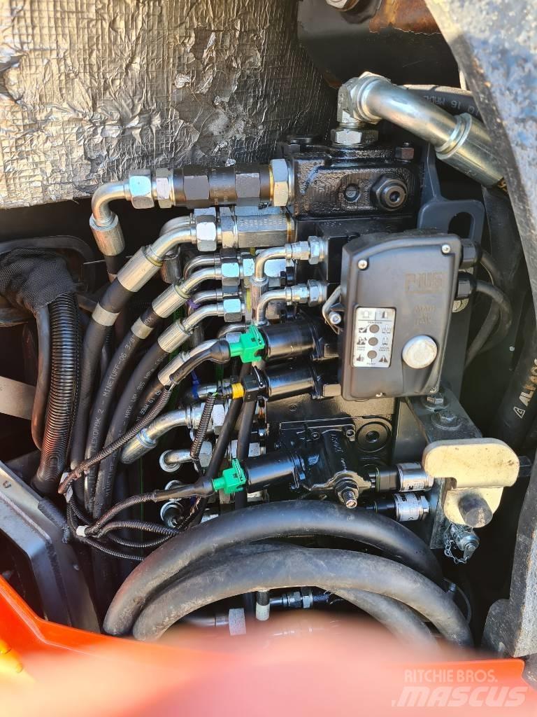 Eurocomach ES 90 UR Mini pelle 7t-12t