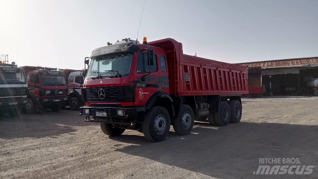 Mercedes-Benz 3535 Camion benne