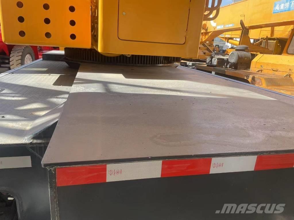 XCMG QY70K Grues mobiles