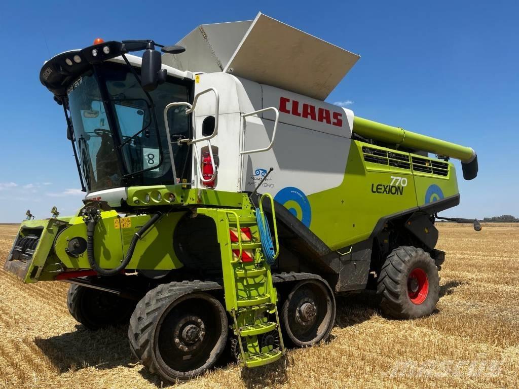 CLAAS Lexion 770 TT Moissonneuse batteuse