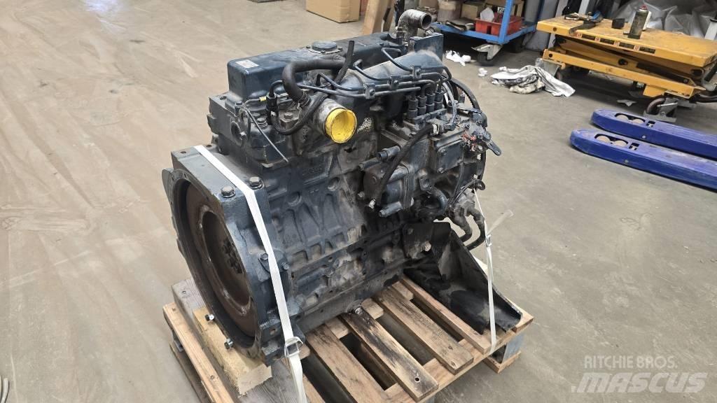 Kubota V2403 Moteur