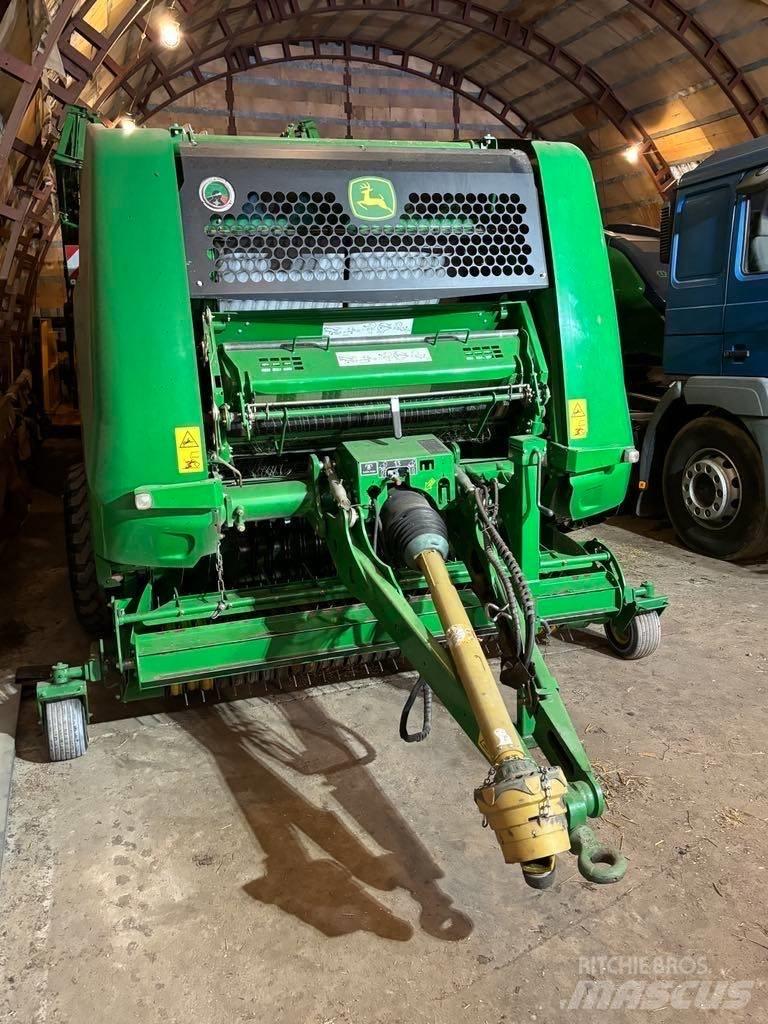 John Deere 960 Presse à balle ronde