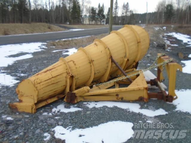  SNOW PLOW 162'' Accessoires chargeur frontal