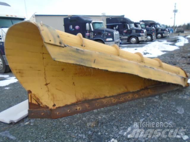  SNOW PLOW 162'' Accessoires chargeur frontal