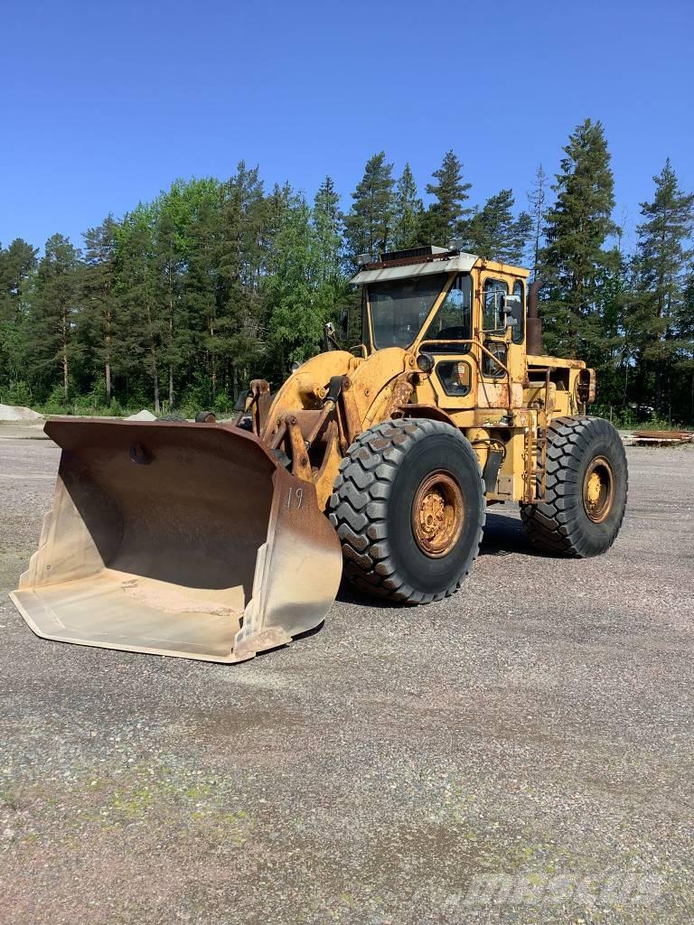 CAT 966 C Chargeuse sur pneus