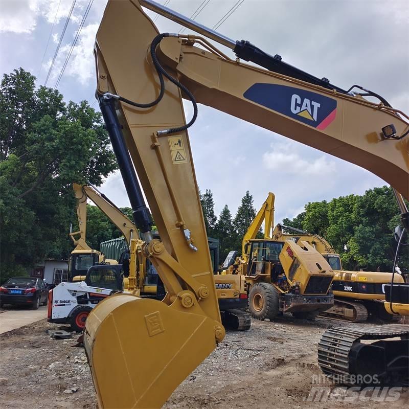 CAT 320 D L Pelle sur chenilles