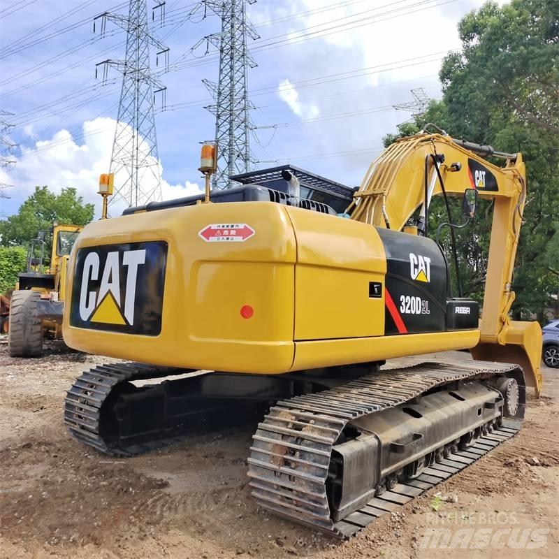 CAT 320 D L Pelle sur chenilles