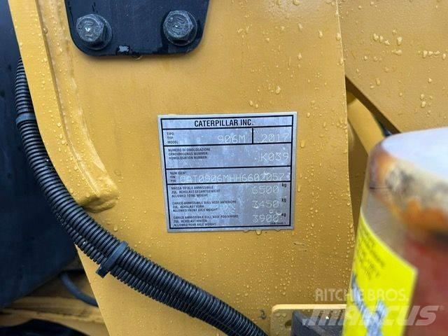 CAT  906M Chargeuse sur pneus