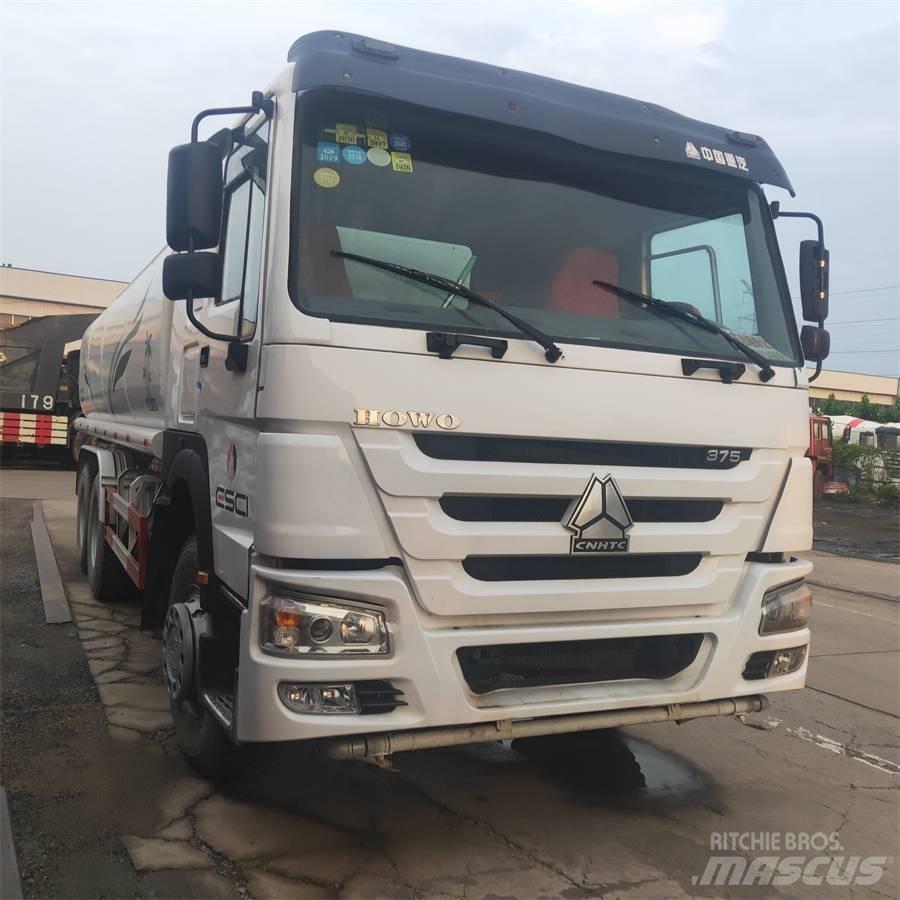 Howo 375 6x4 Camion citerne à eau