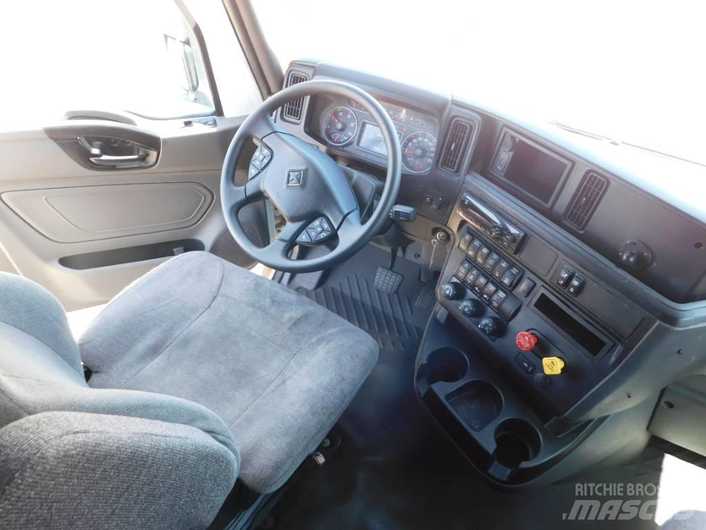 International LT 625 Tracteur routier