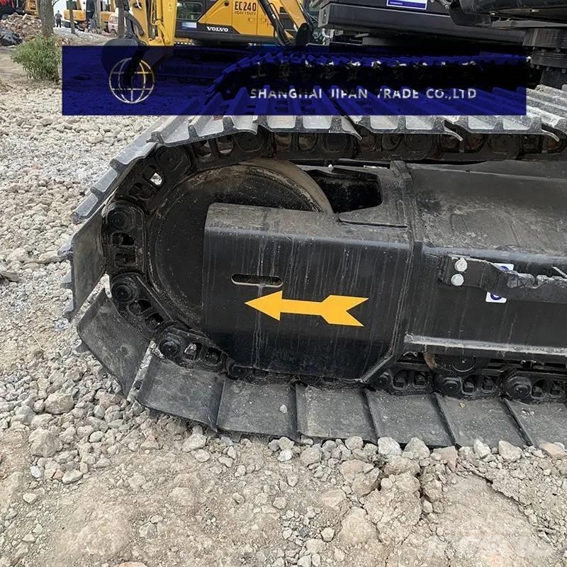 Hitachi ZX 200 Pelle sur chenilles