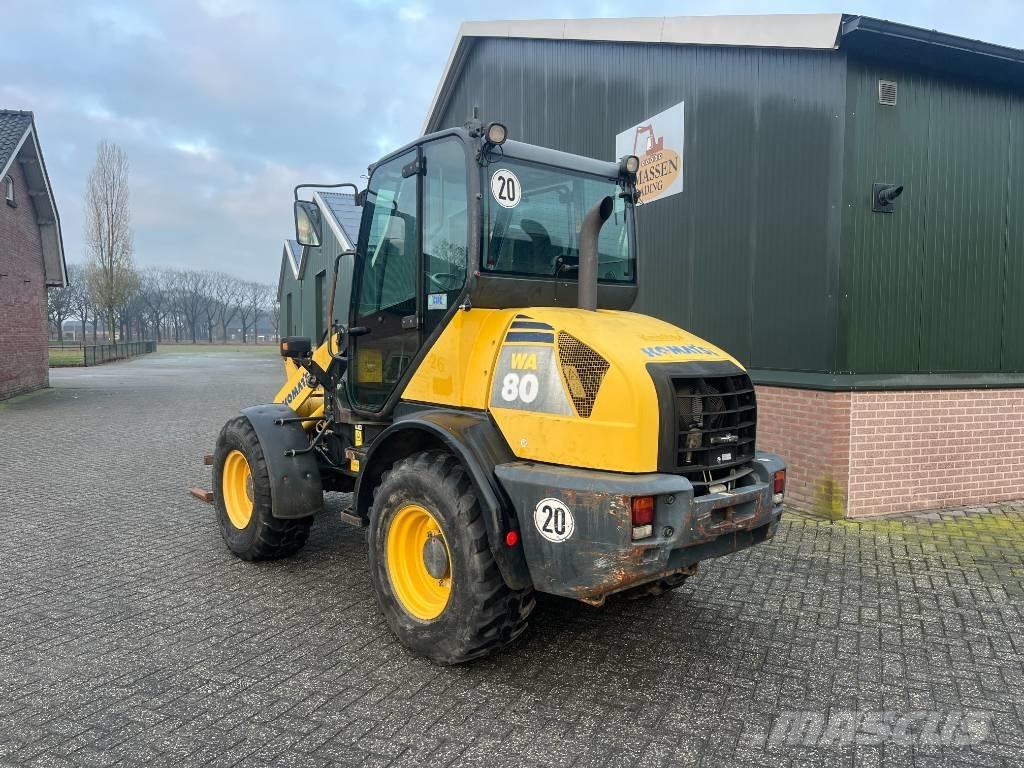 Komatsu WA 80-5 Chargeuse sur pneus