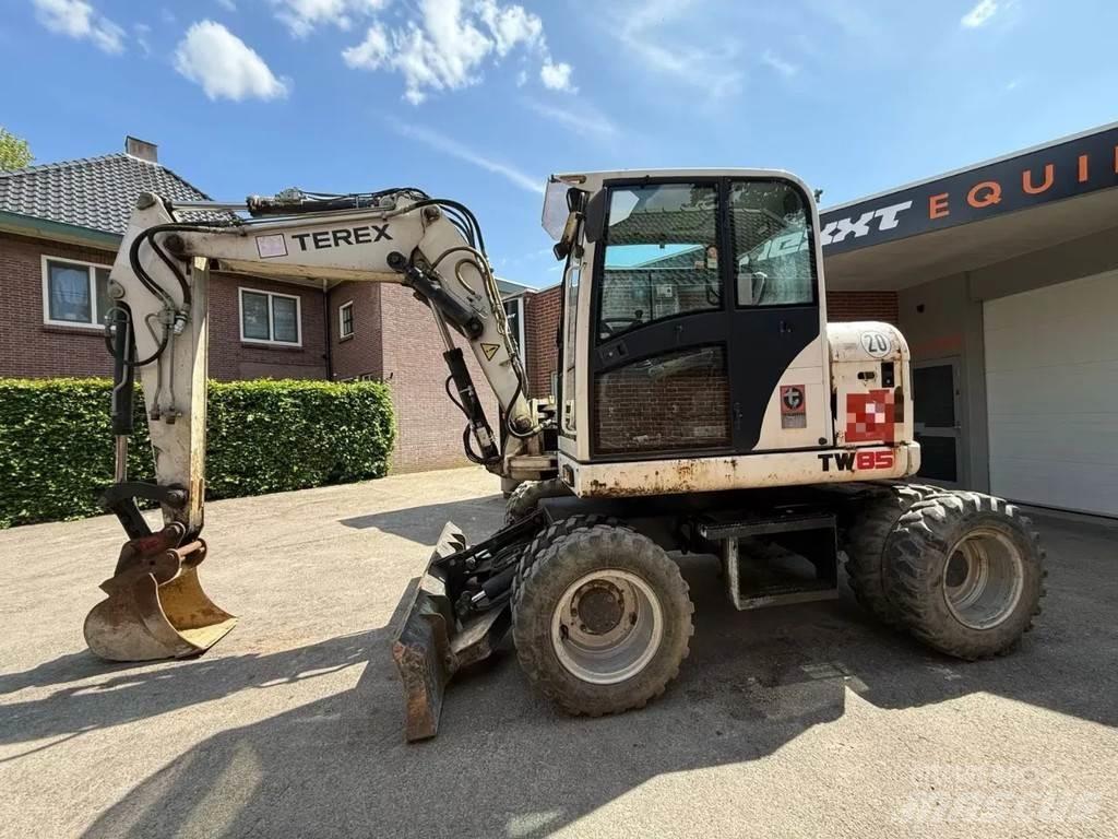 Terex TW 85 Pelle sur pneus