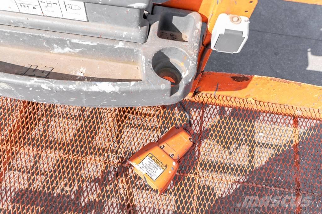 JLG 1500 SJ Nacelles télescopiques
