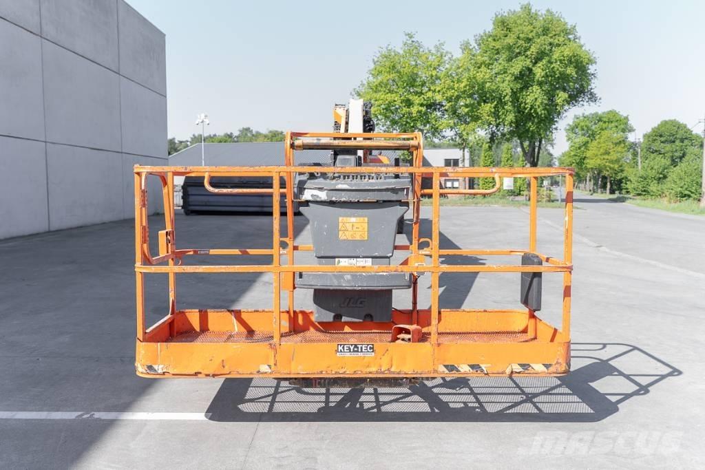 JLG 1500 SJ Nacelles télescopiques