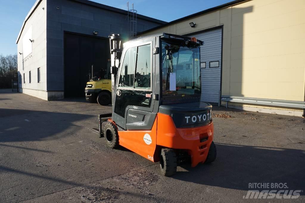 Toyota 9FBM35T Chariots élévateurs électriques