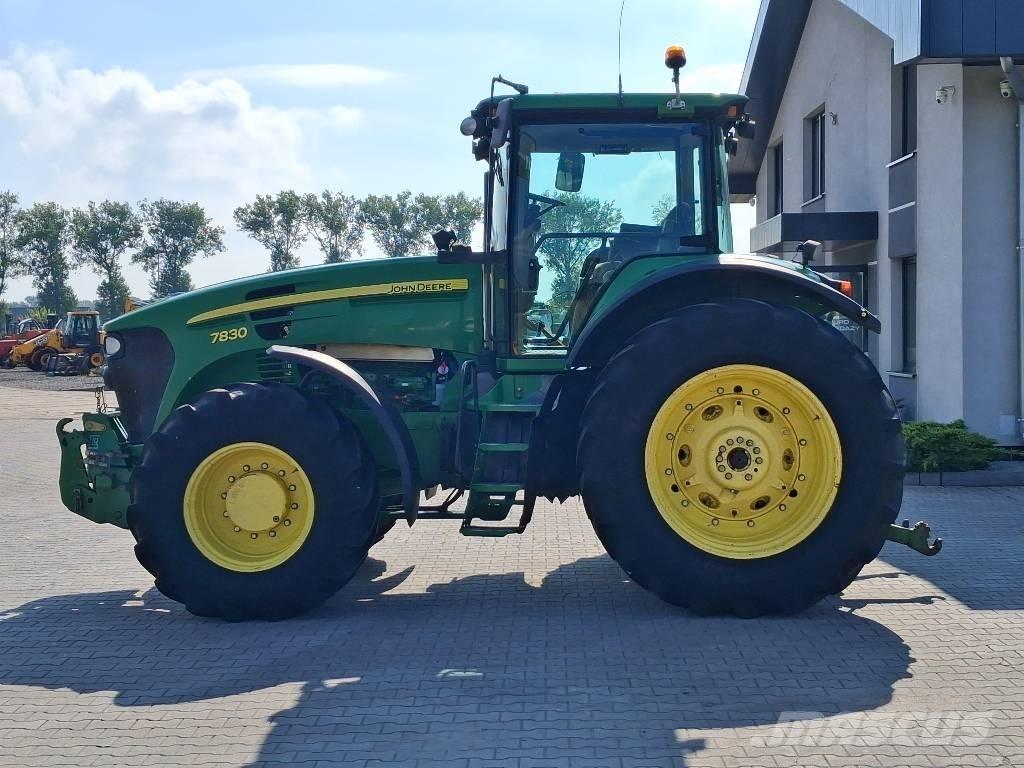 John Deere 7830 TLS Tracteur