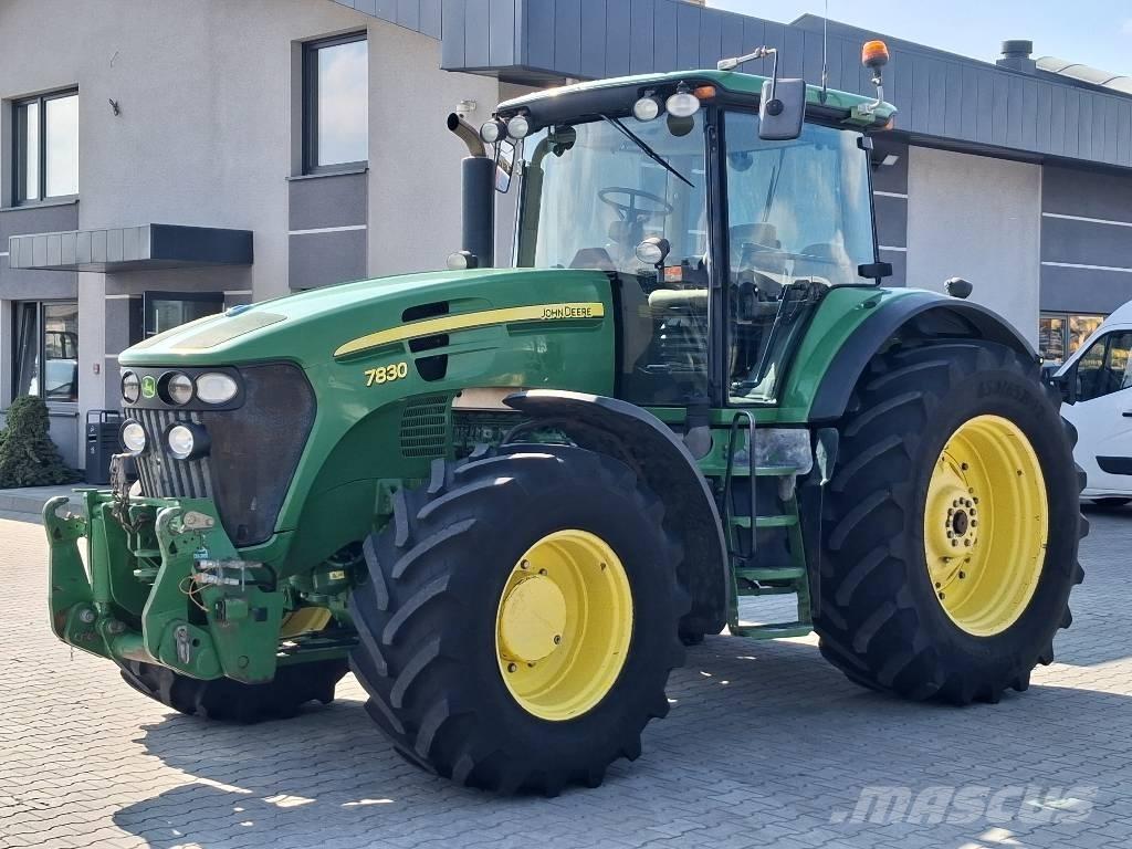 John Deere 7830 TLS Tracteur