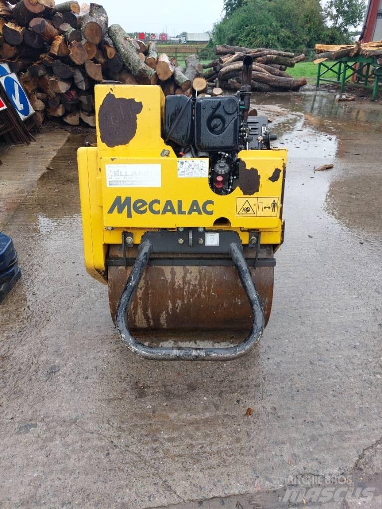 Mecalac MBR71 Rouleaux monocylindre