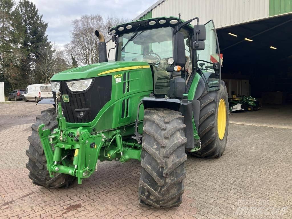 John Deere 6250R Tracteur