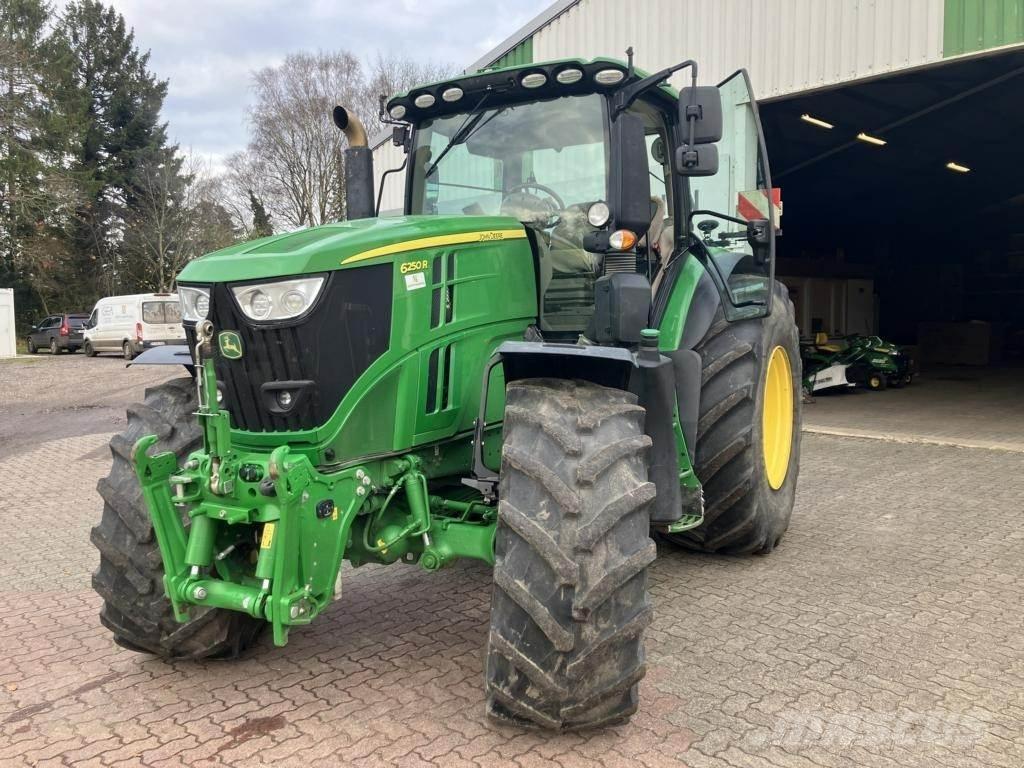 John Deere 6250R Tracteur