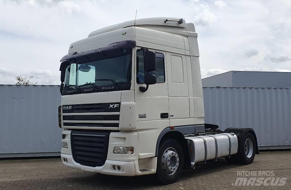 DAF XF 105.460 Tracteur routier