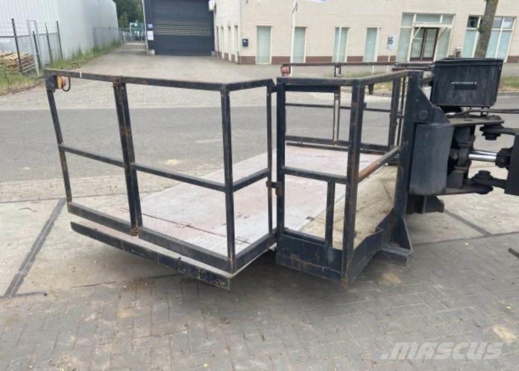 Manitou MRT2540 Chariot télescopique