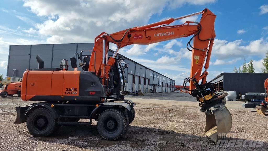 Hitachi ZX170W-5 2P Pelle sur pneus