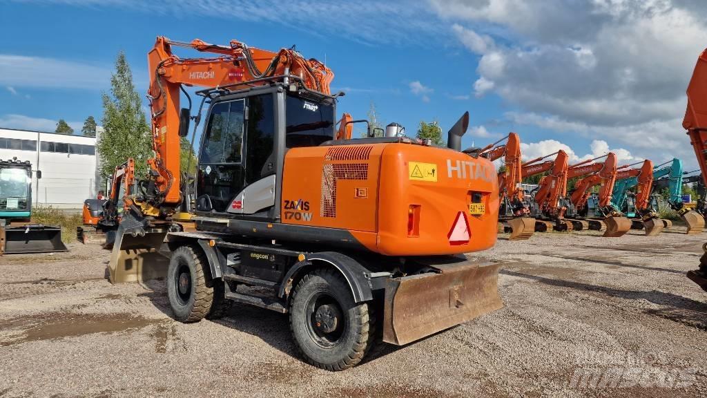 Hitachi ZX170W-5 2P Pelle sur pneus