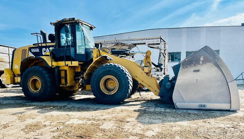 CAT 966K Chargeuse sur pneus