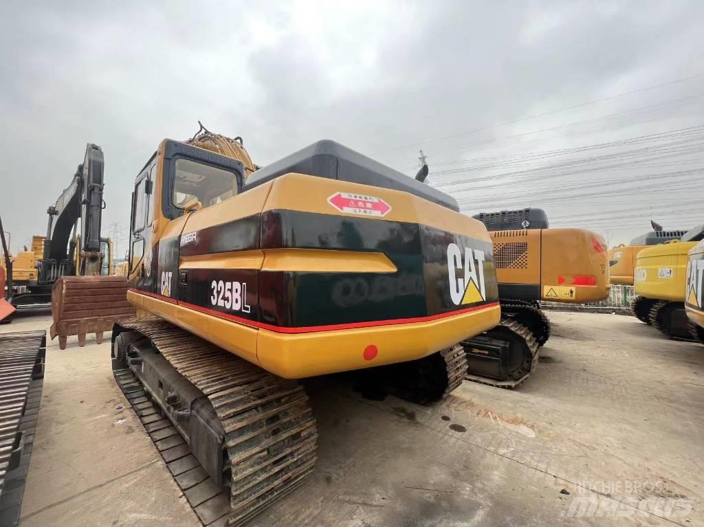 CAT 325 B L Pelle sur chenilles