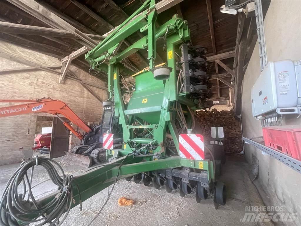 John Deere 750 A Semoir