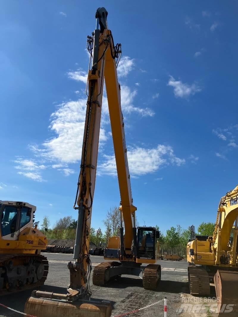 Liebherr R936 Pelle sur chenilles