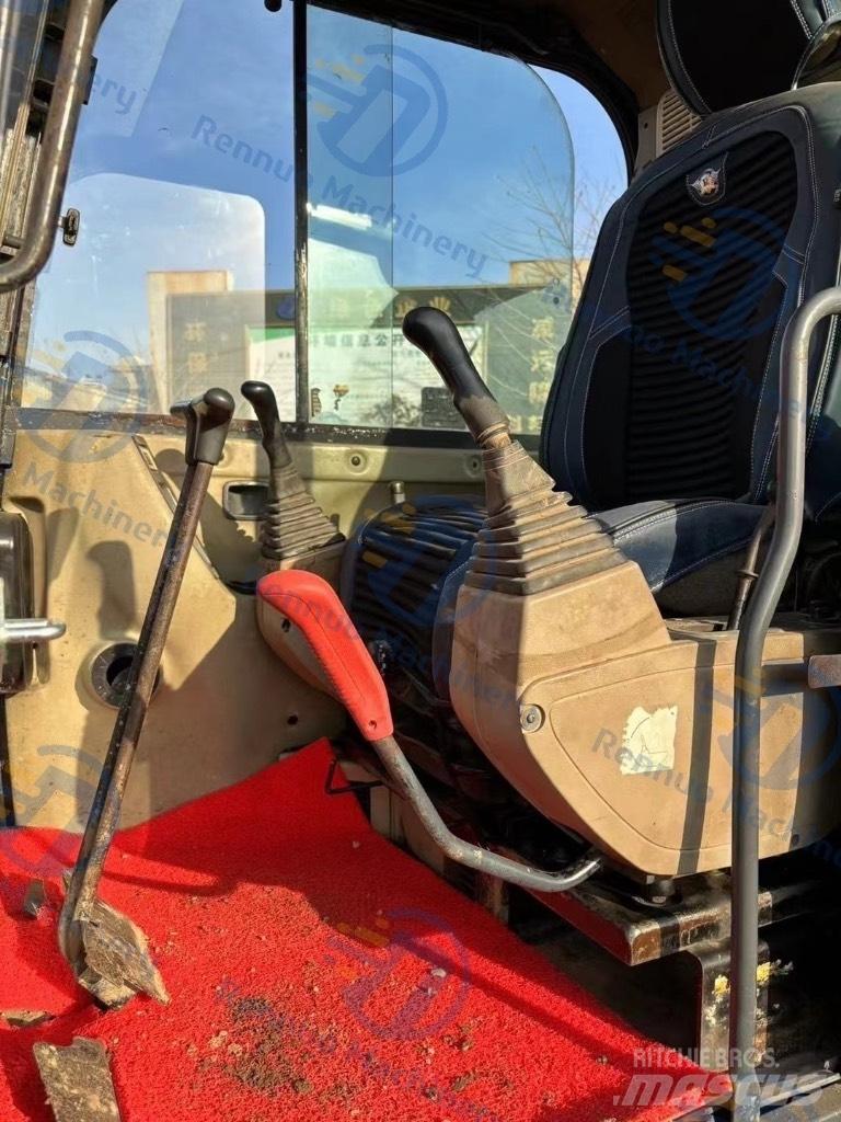 Doosan DH 60 Pelle sur chenilles