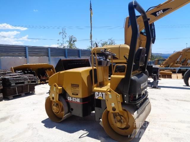 CAT CB224D Rouleaux tandem