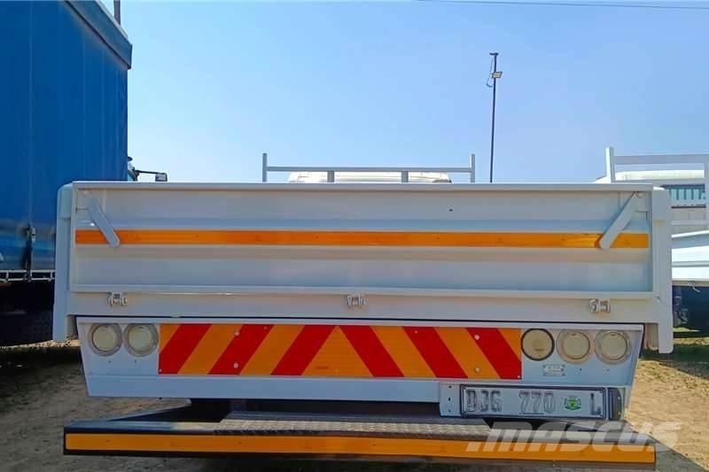 Isuzu NPR400 Other trucks