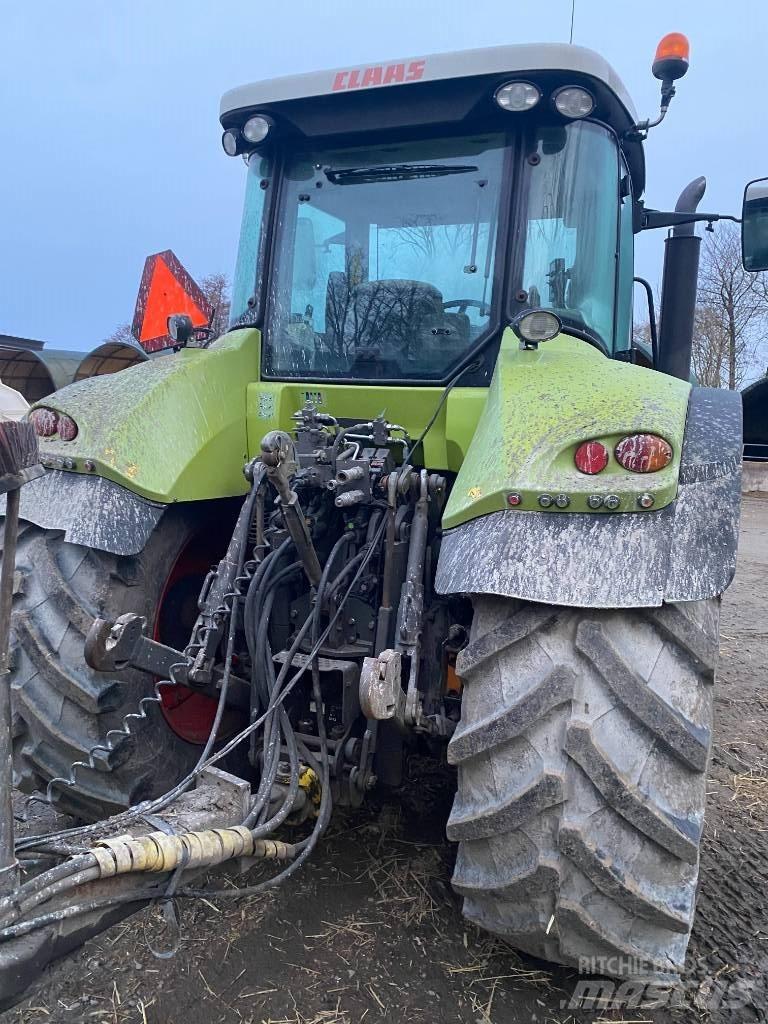 CLAAS Arion 640 Tracteur