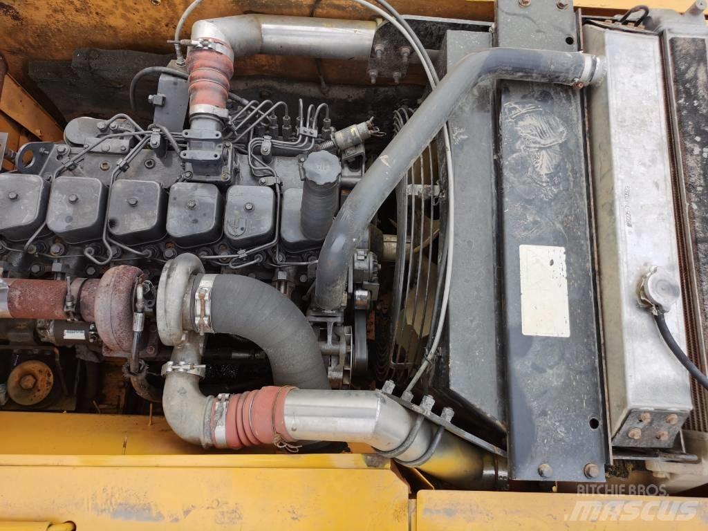 Hyundai R225LC-7 Pelle sur chenilles
