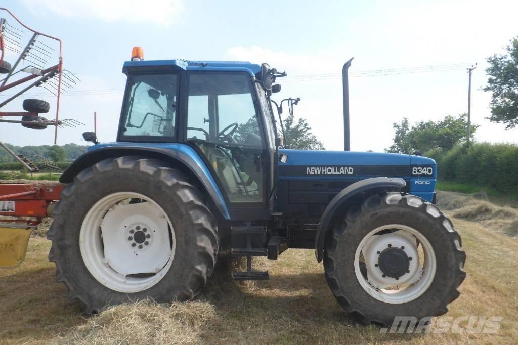New Holland 8340 Tracteur