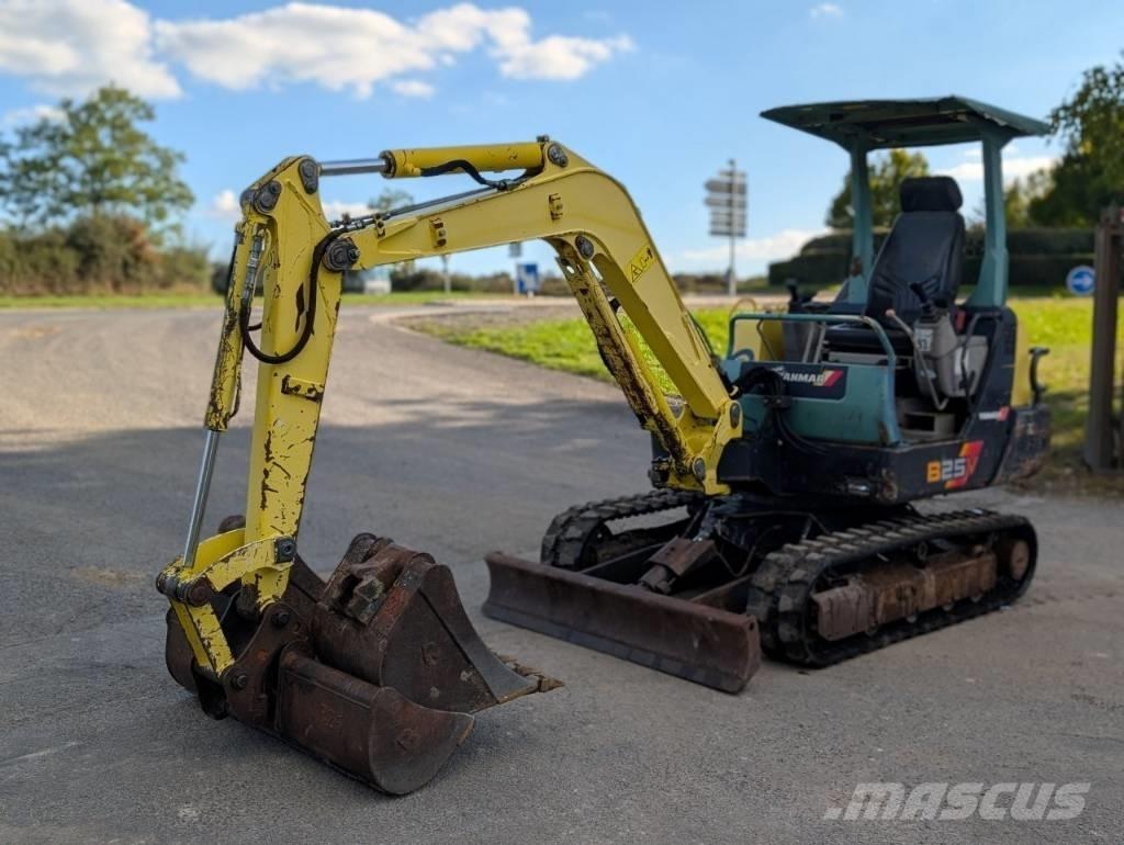 Yanmar B 25 V Mini pelle < 7t