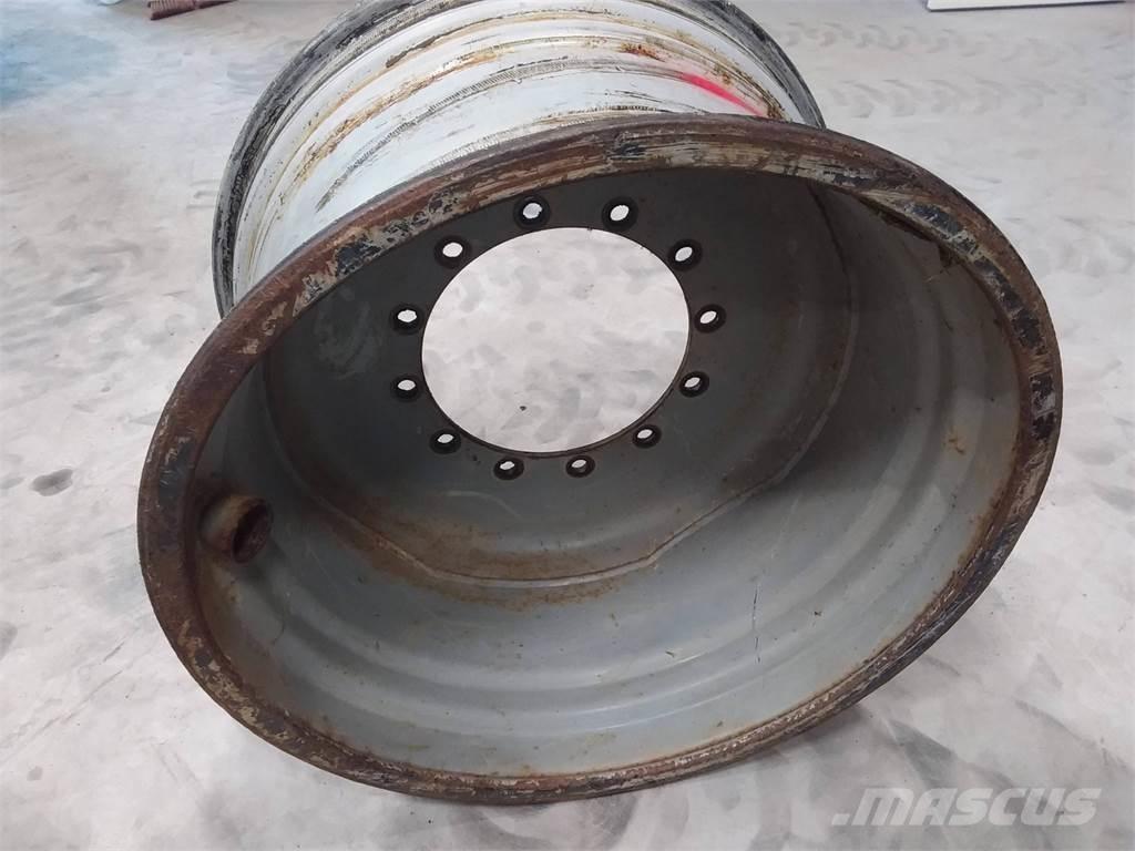 Valmet 921 20x34 Pneus, roues et jantes