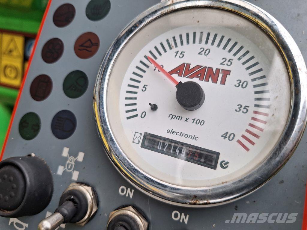 Avant 735 TDL Pelle spéciale