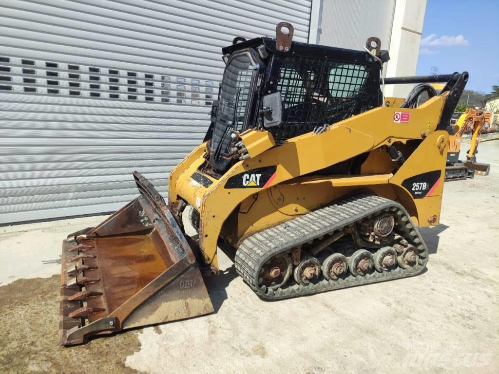 CAT 257 B 2 Chargeuse sur chenilles