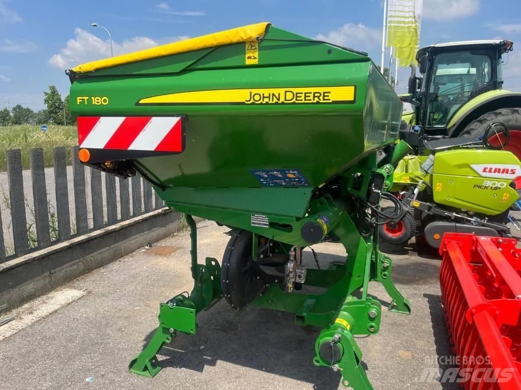 John Deere FT 180 Semoir à engrais