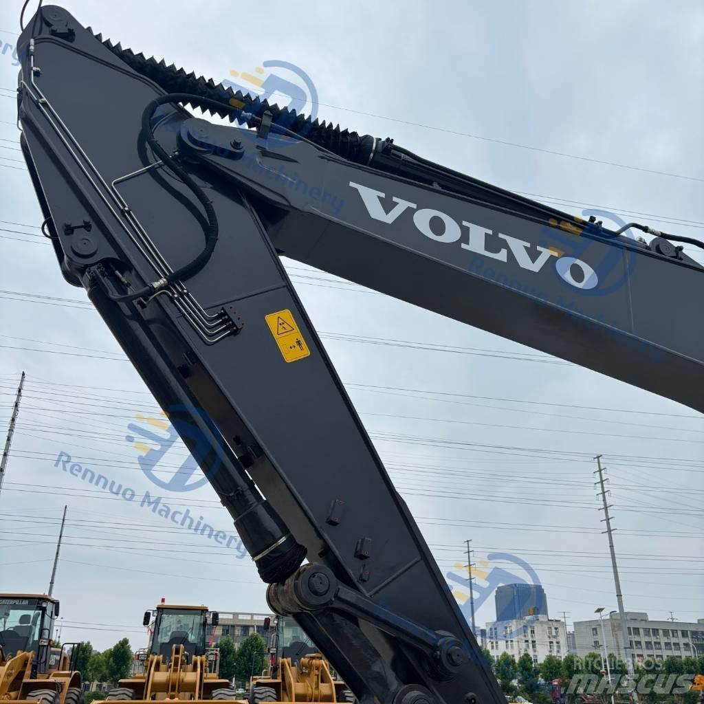 Volvo EC210 Pelle sur chenilles