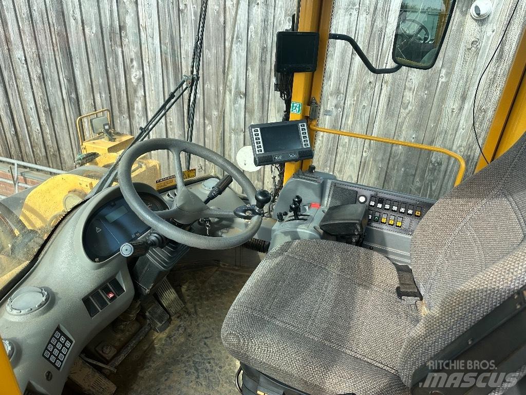 Volvo L 150 E Chargeuse sur pneus