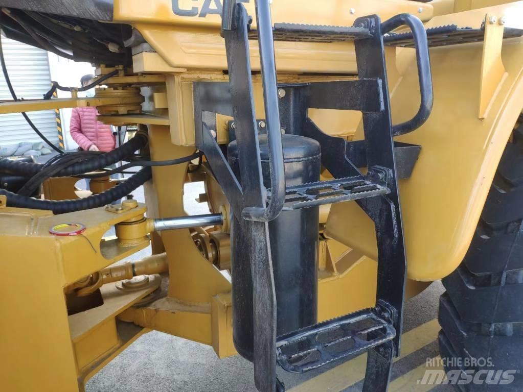 CAT 966 H Chargeuse sur pneus