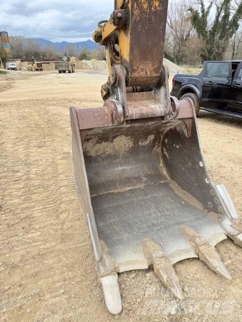 CAT 329 E LN Pelle sur chenilles