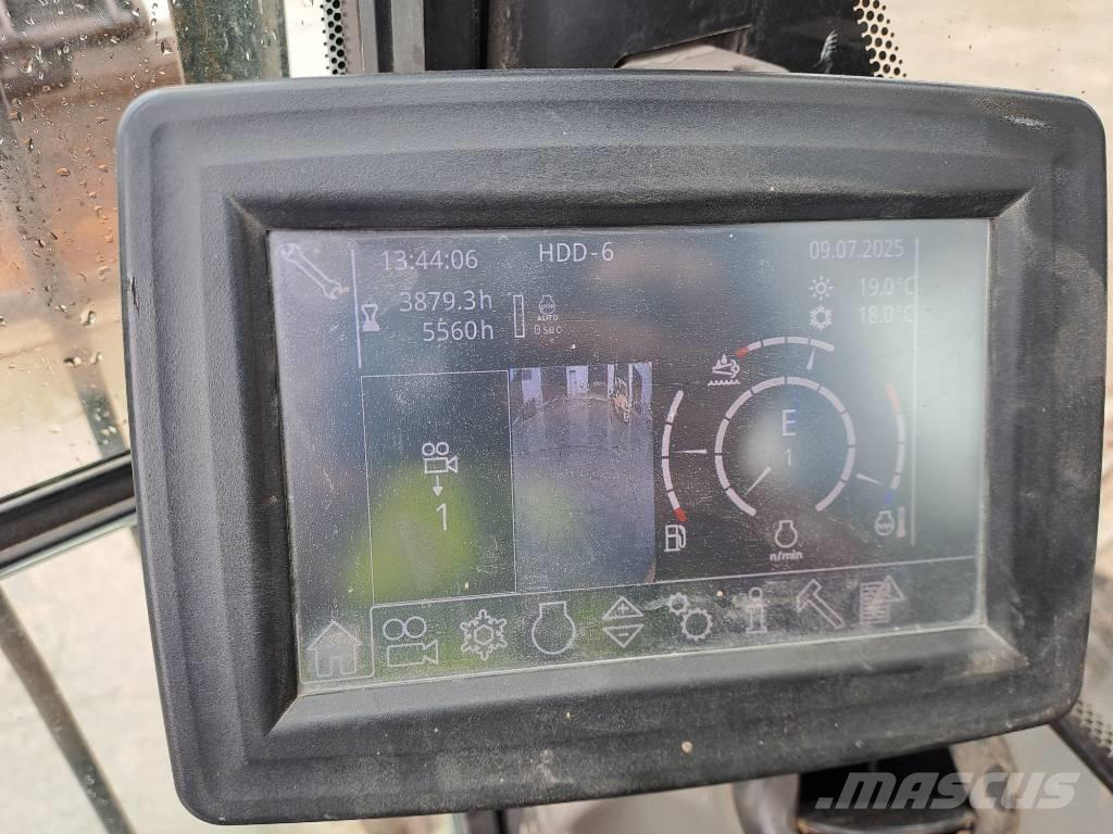 Liebherr R 946 Pelle sur chenilles